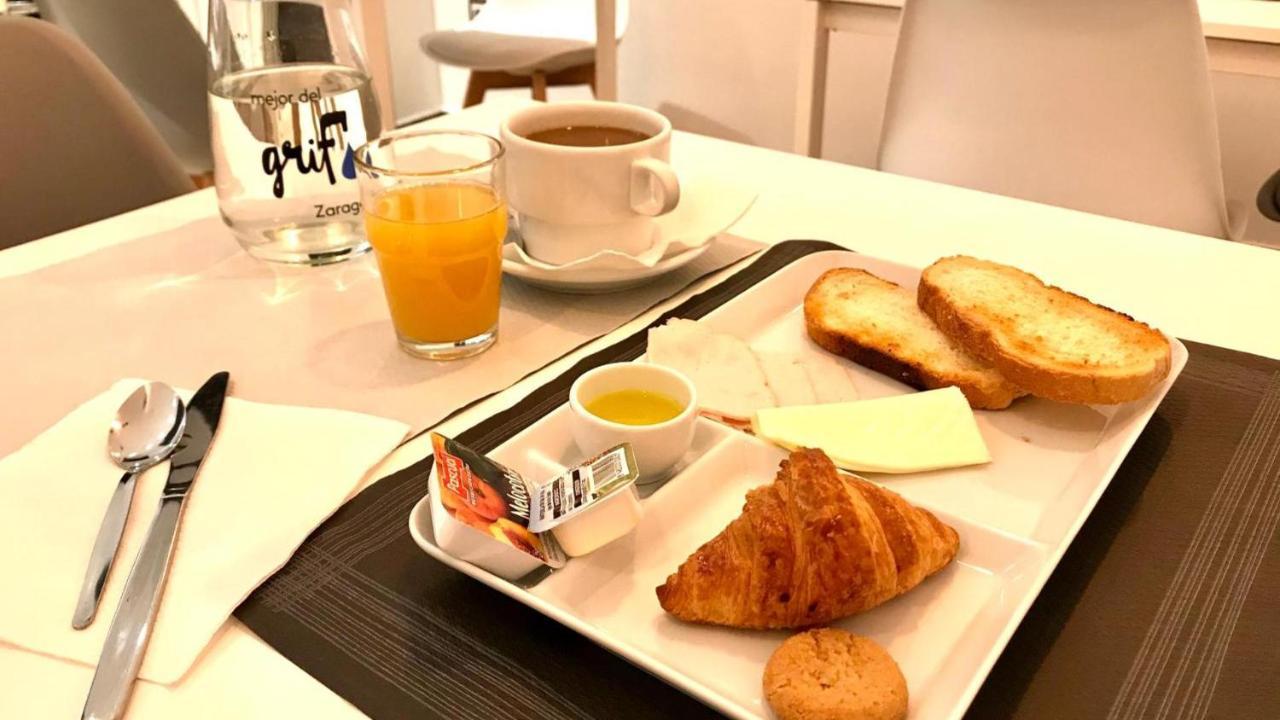 Hotel Rio Arga Zaragoza Dış mekan fotoğraf