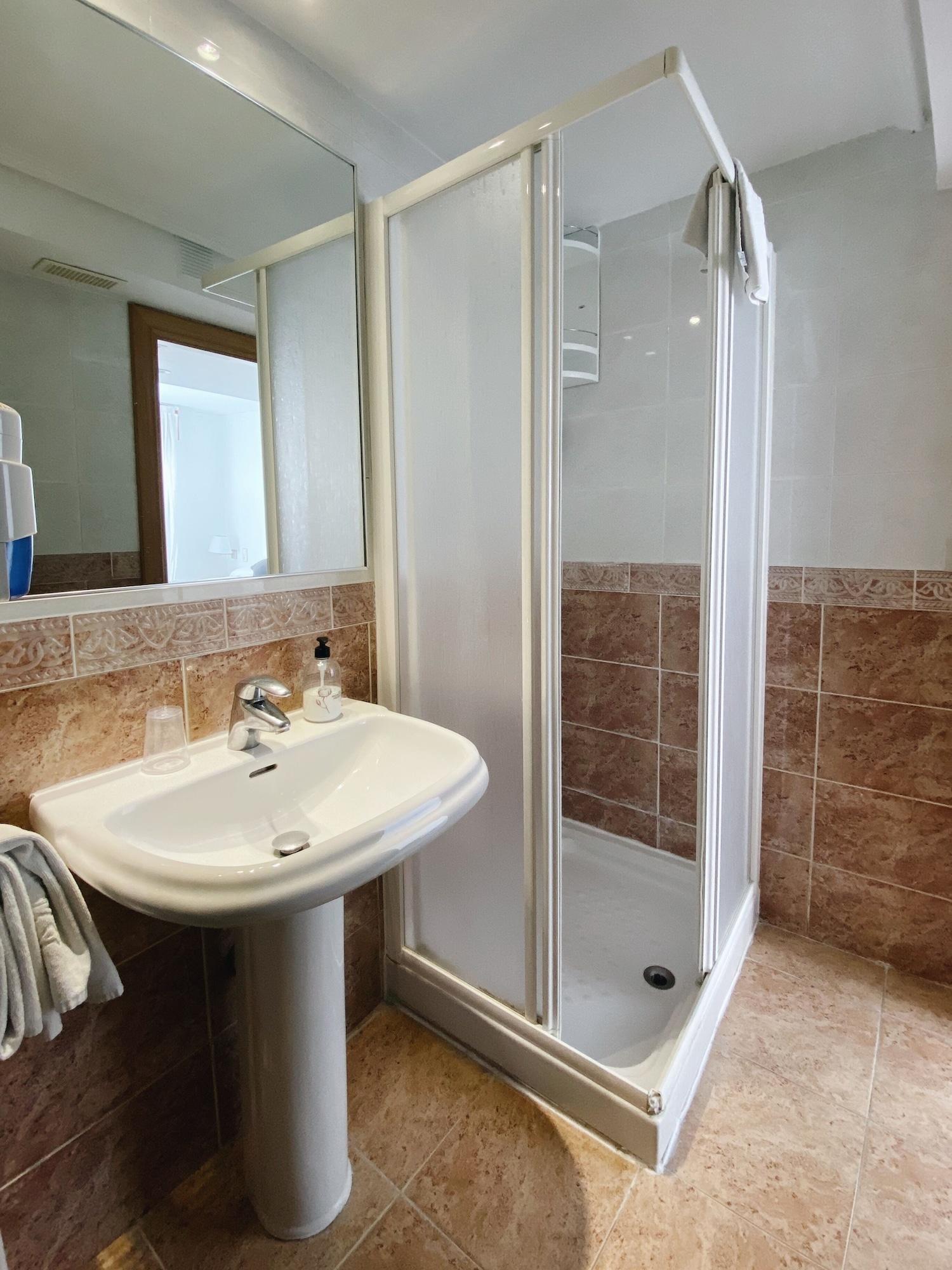 Hotel Rio Arga Zaragoza Dış mekan fotoğraf