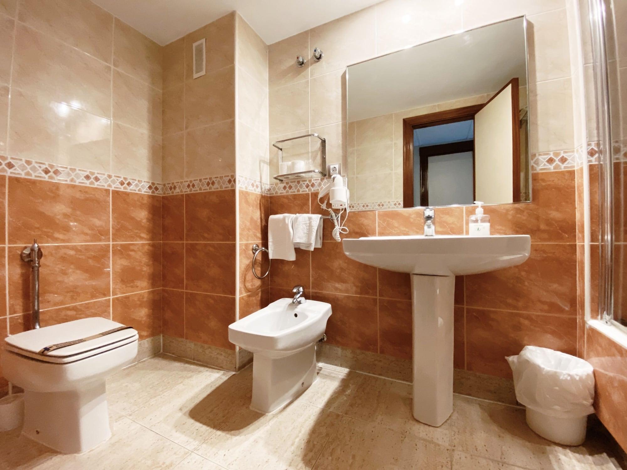 Hotel Rio Arga Zaragoza Dış mekan fotoğraf