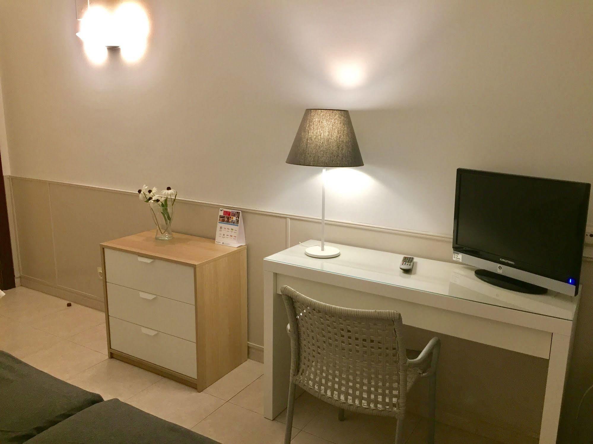 Hotel Rio Arga Zaragoza Dış mekan fotoğraf